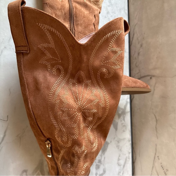 Women's Faux Suede Embroidered Knee High Cowboy Boots Size 8 Light Brown - NWOT - Picture 11 of 13